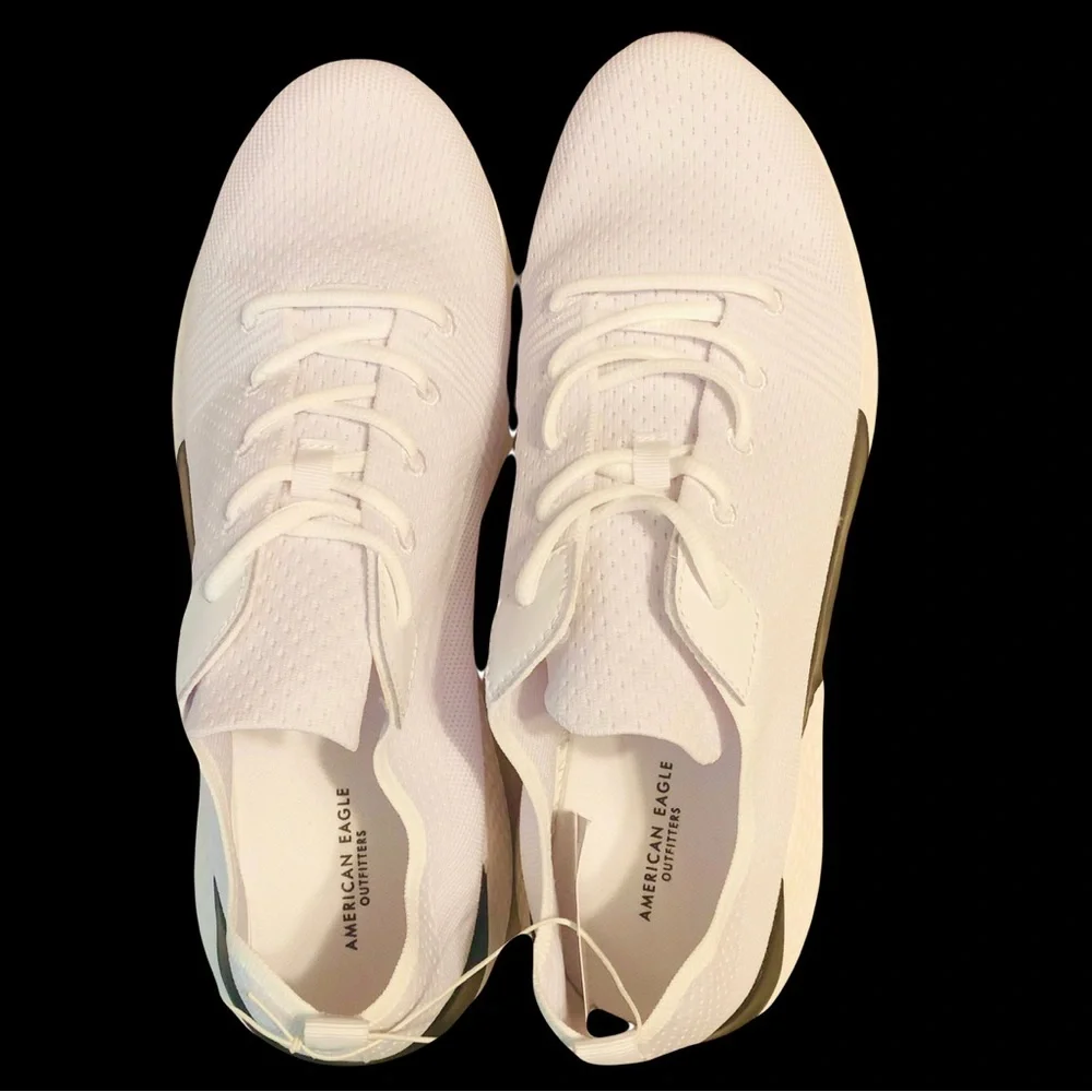 Athletic American Eagle Mens fashionable white running shoes Size 12 - Picture 14 of 15